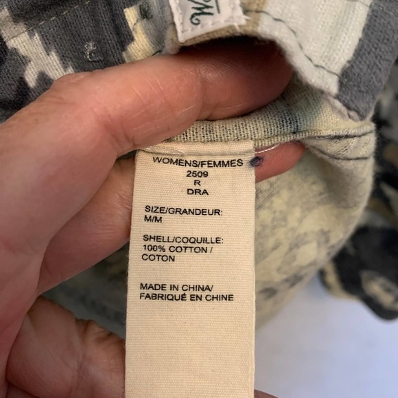 WOOLRICH Aztec Print Button Down Flannel Shirt Women's Size Medium - Picture 6 of 8